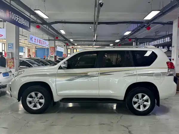 Toyota Prado 2010