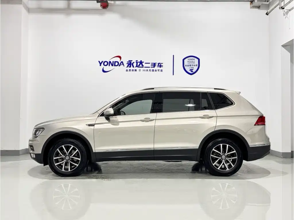 Volkswagen Tiguan L 2018 — фото 2