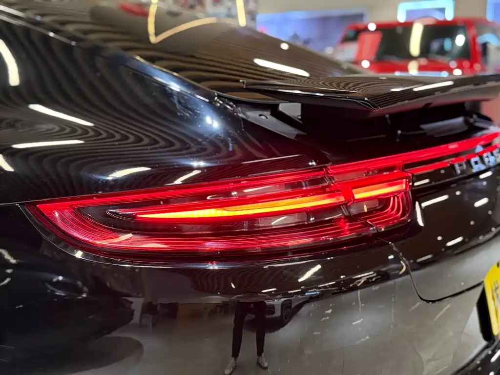 Porsche Panamera 2017 — фото 8