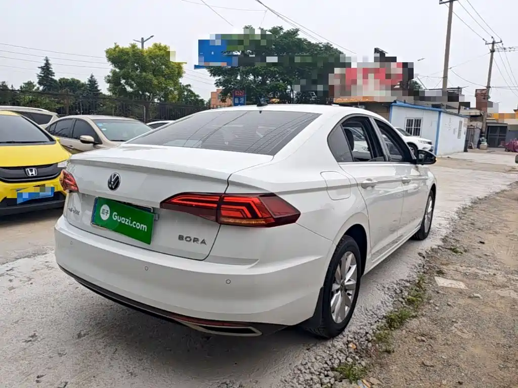 Volkswagen Bora 2021