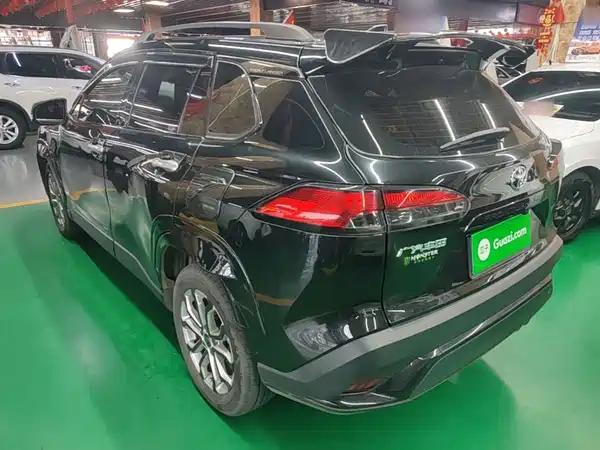 Toyota Frontlander 2024
