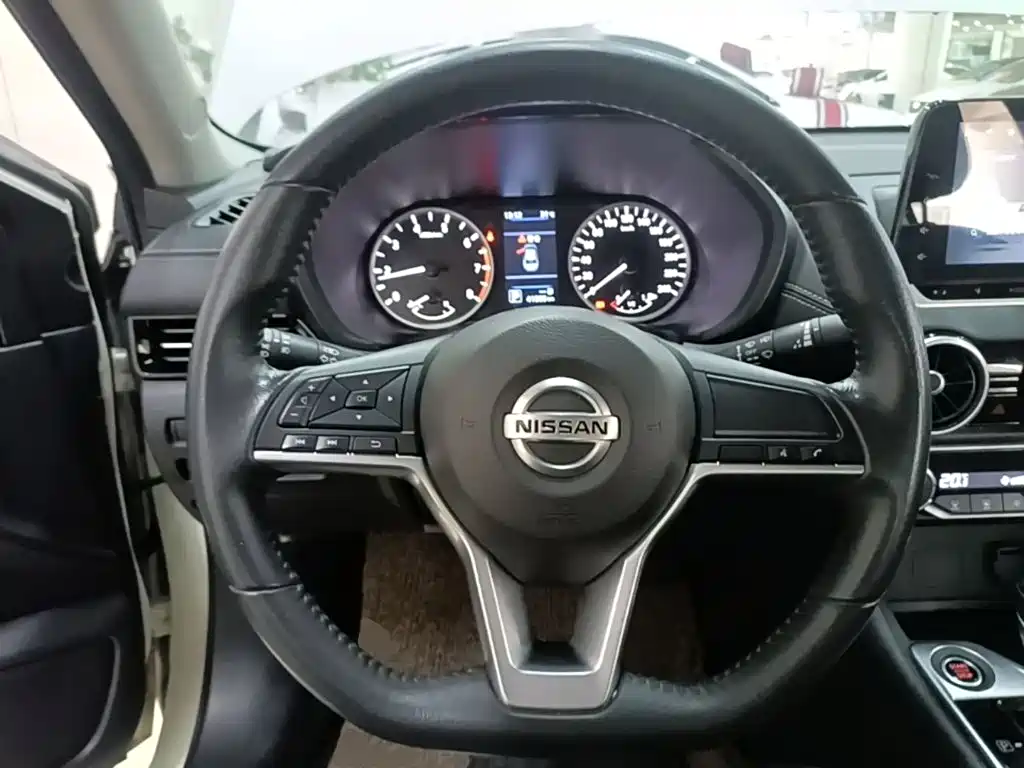 Nissan Sylphy 2022 — фото 11