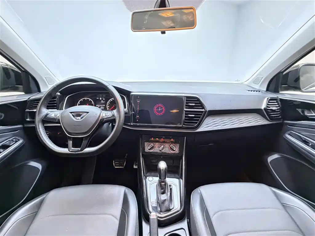 Jetta VS5 2021