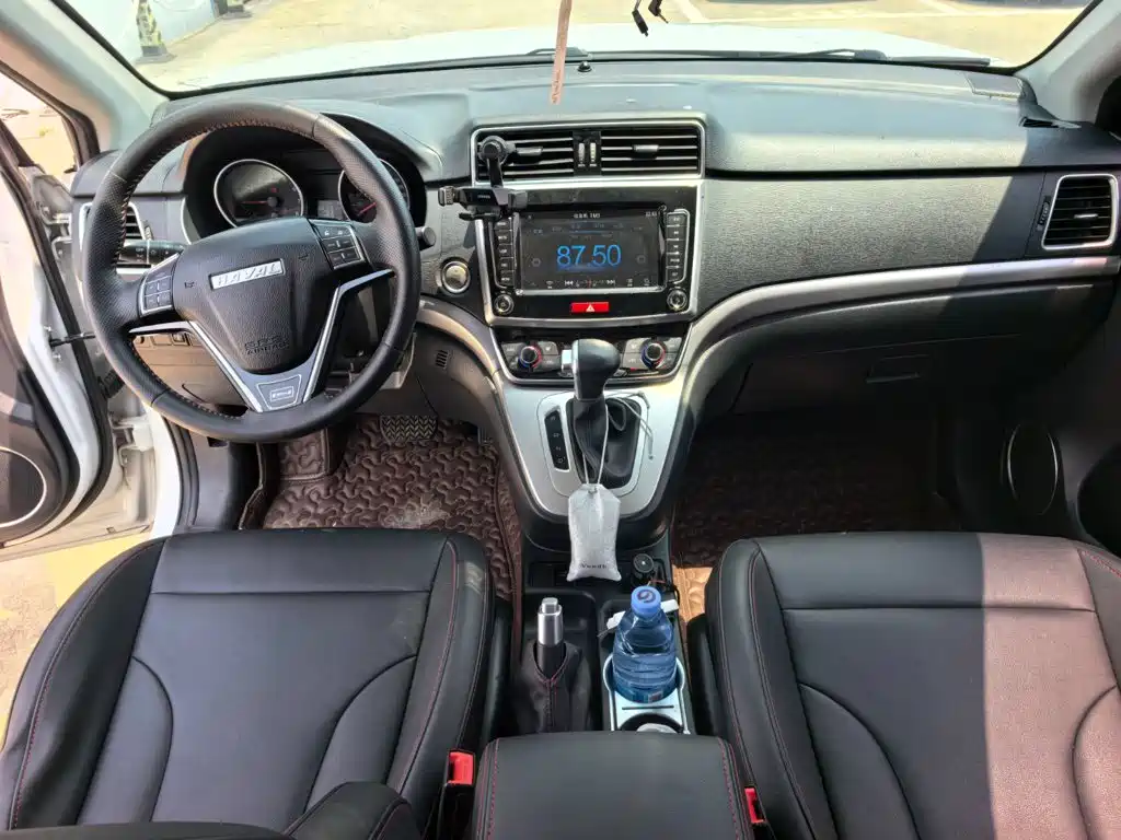 Haval M6 2020 — фото 10