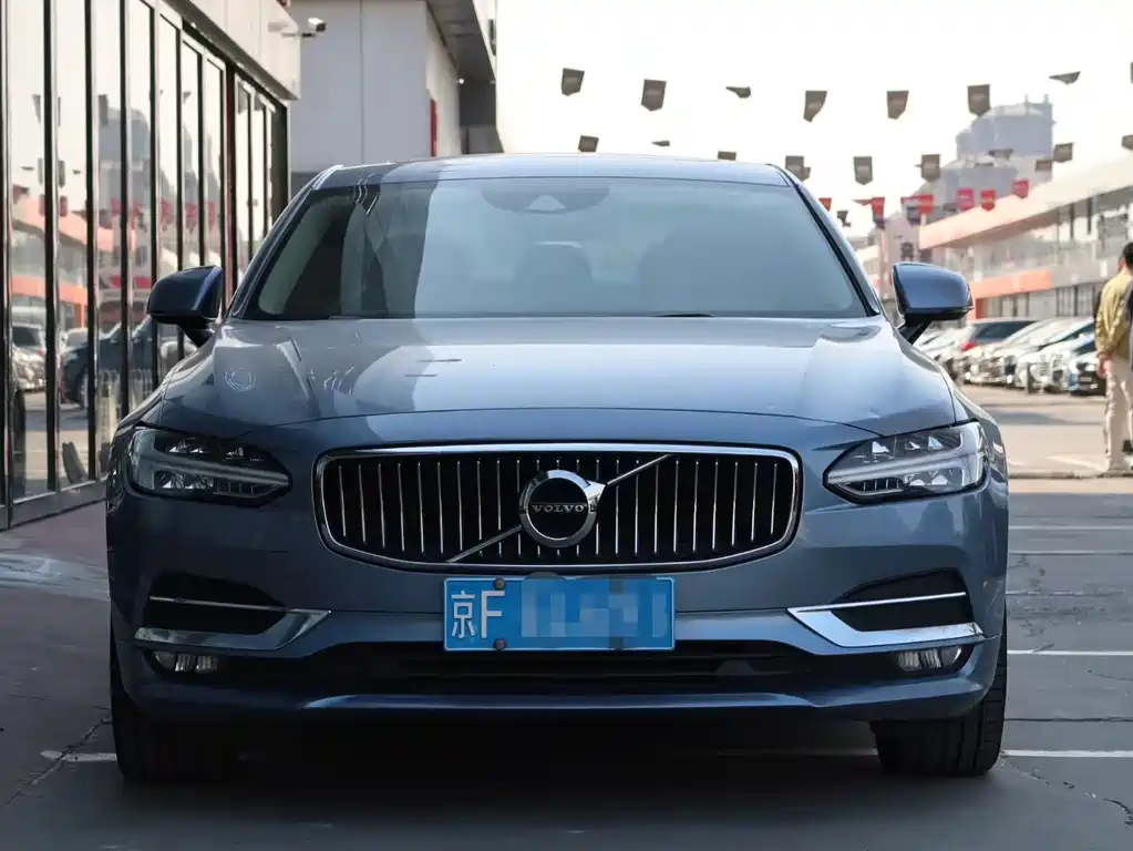 Volvo S90 2019 — фото 14