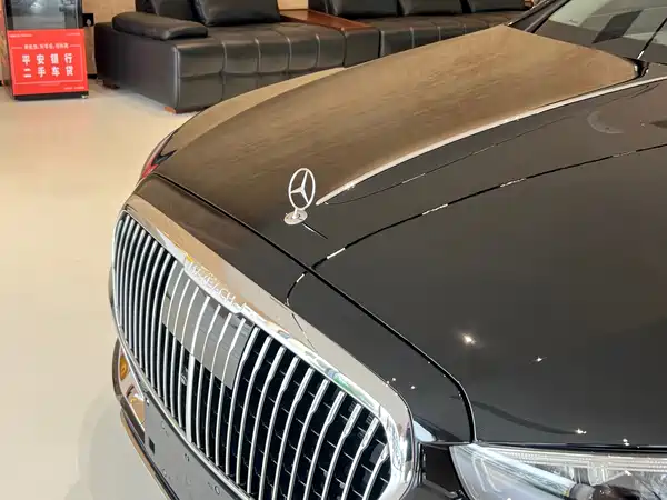 Mercedes-Benz Maybach S-Class 2025