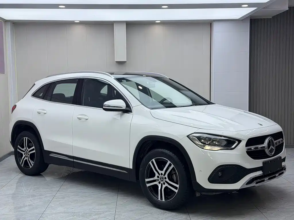 Mercedes-Benz GLA 2021 — фото 3