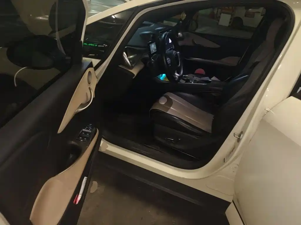 BYD Dolphin 2023 — фото 17
