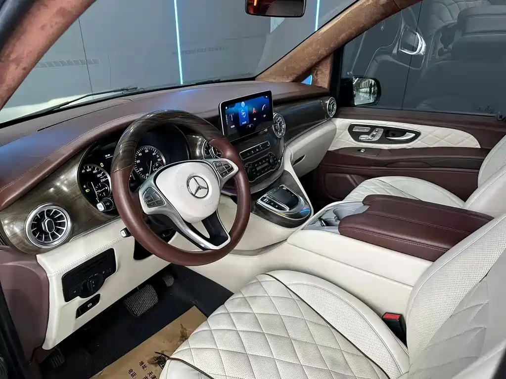Mercedes-Benz Vito 2018 — фото 11