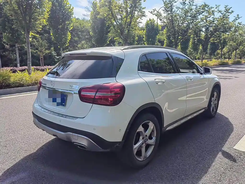 Mercedes-Benz GLA 2017 — фото 7