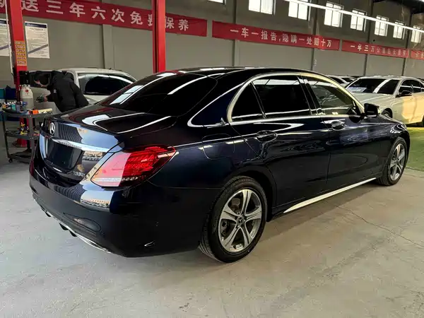 Mercedes-Benz C-Class 2019