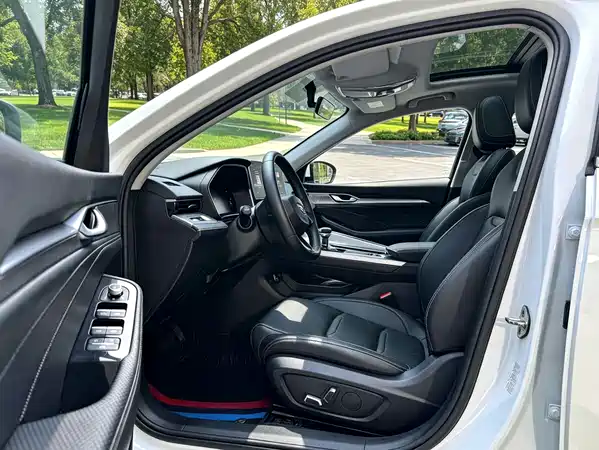 Geely Xingrui 2020