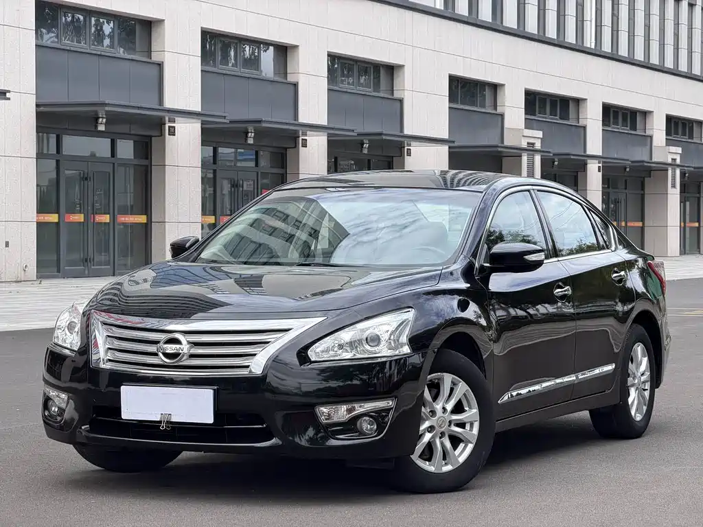 Nissan Teana 2015 — фото 1