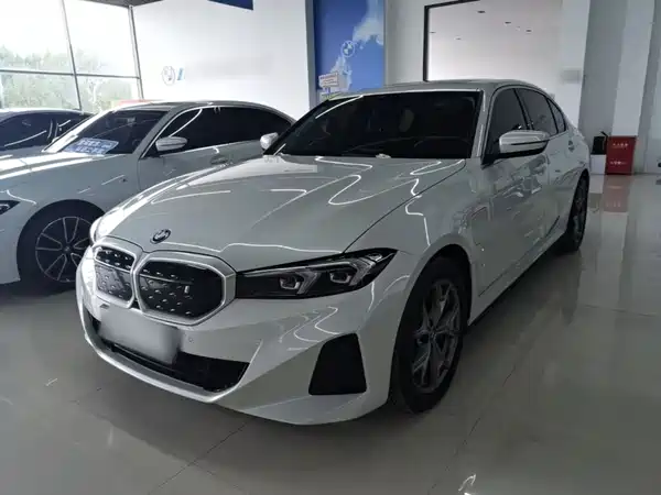 BMW i3 2024
