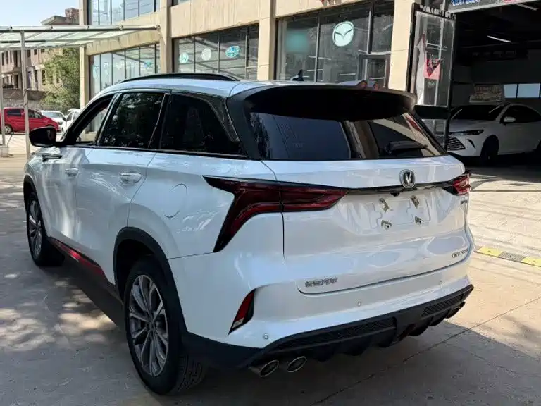 Changan CS75PLUS 2022 — фото 24