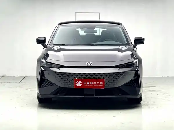 Changan UNI-V 2025