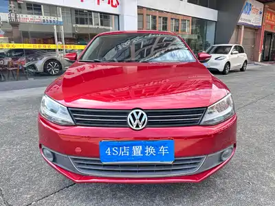 Volkswagen Sagitar 2012