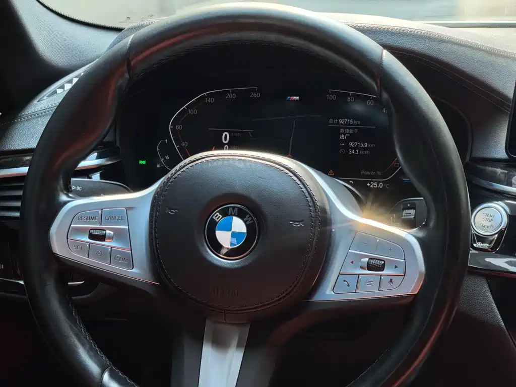 BMW 5 Series 2023 — фото 13