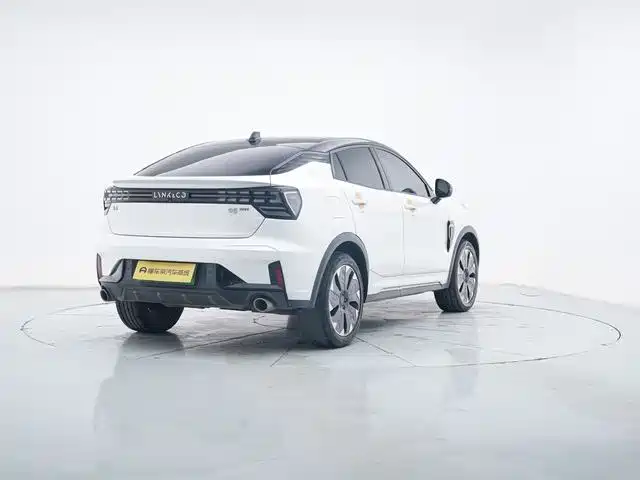 Lynk & Co 05 EM-P 2021 — фото 6