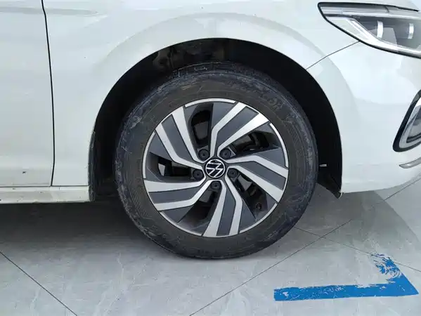 Volkswagen Bora 2024