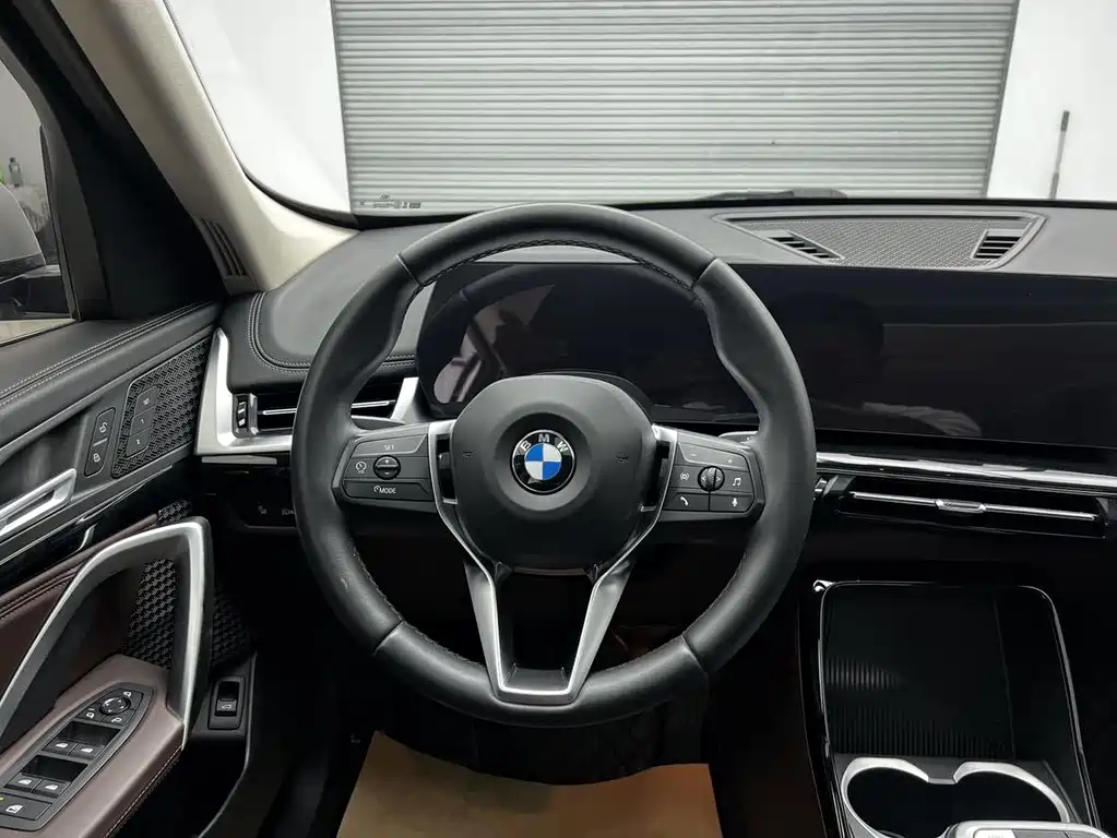 BMW X1 2024 — фото 11