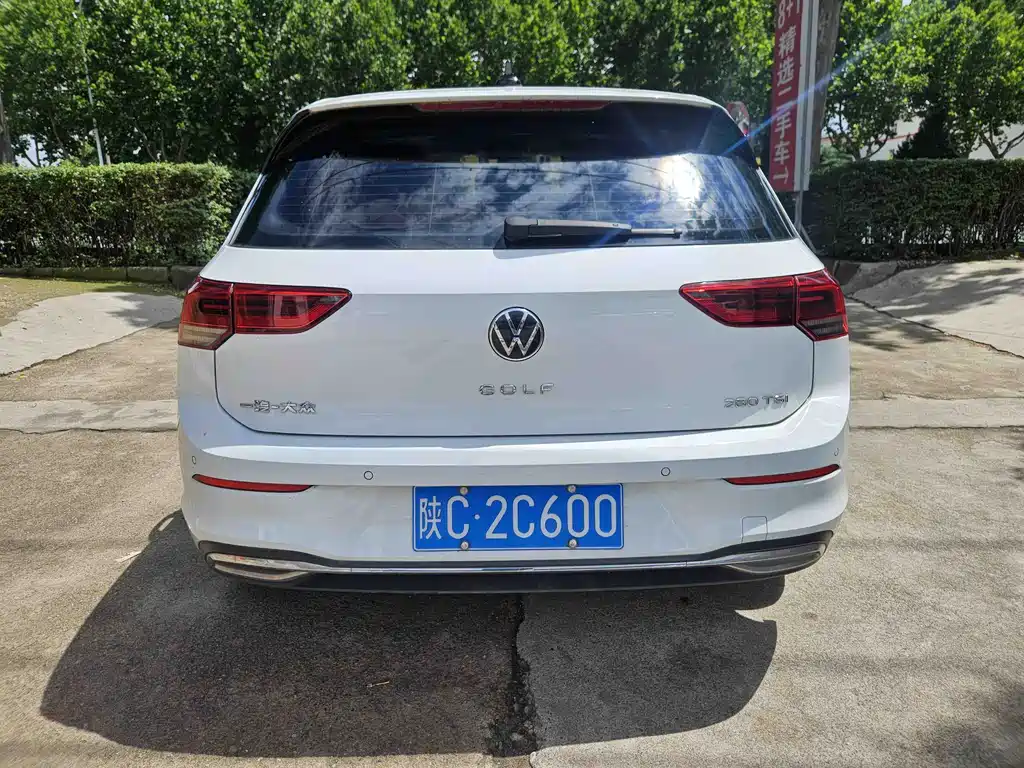 Volkswagen Golf 2022
