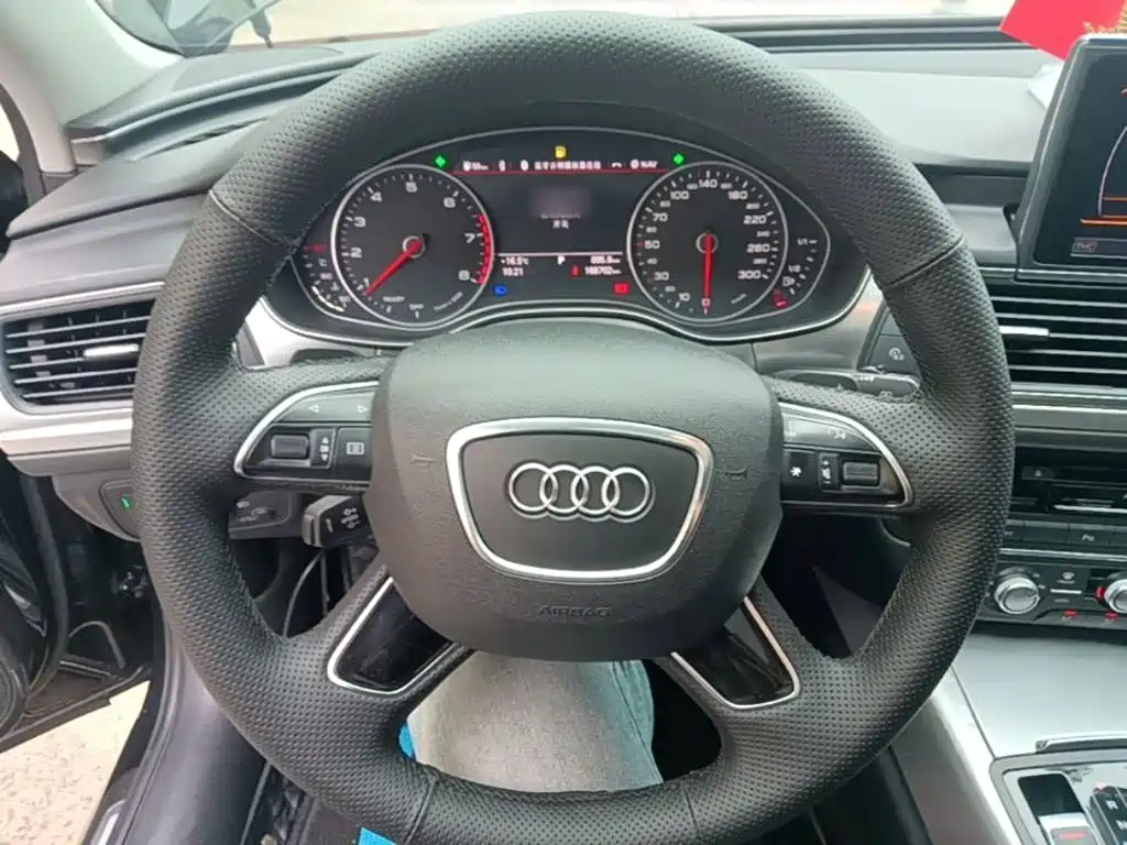Audi A6L 2016
