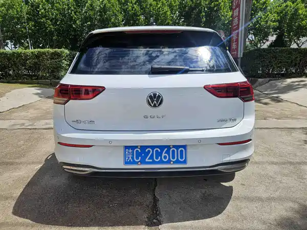 Volkswagen Golf 2022