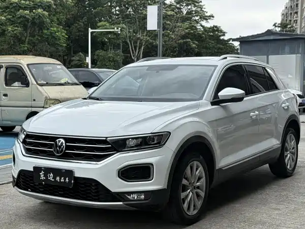 Volkswagen T-Roc 2023
