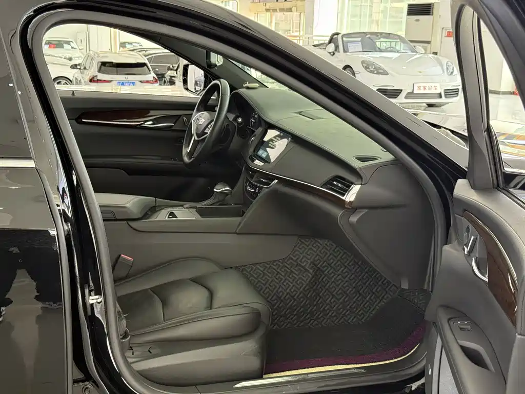 Cadillac CT6 2018 — фото 13