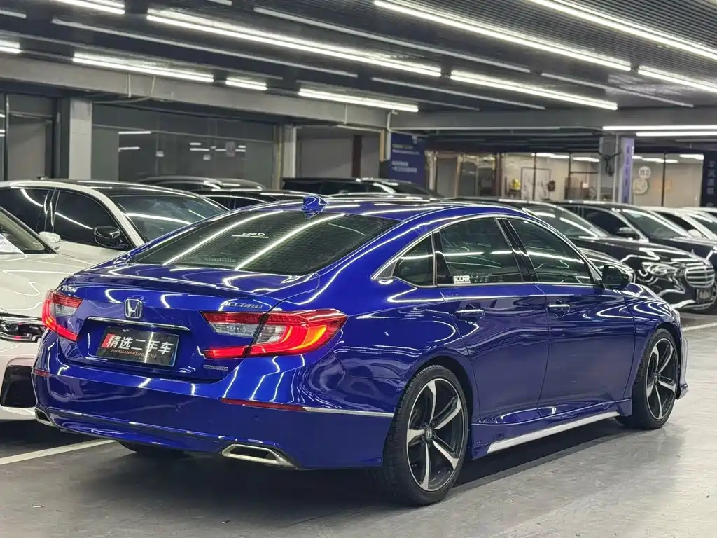 Honda Accord 2020 — фото 9