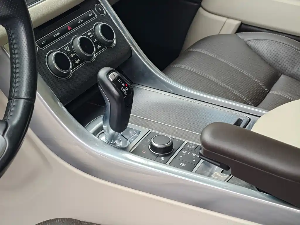 Land Rover Sport 2015 — фото 8