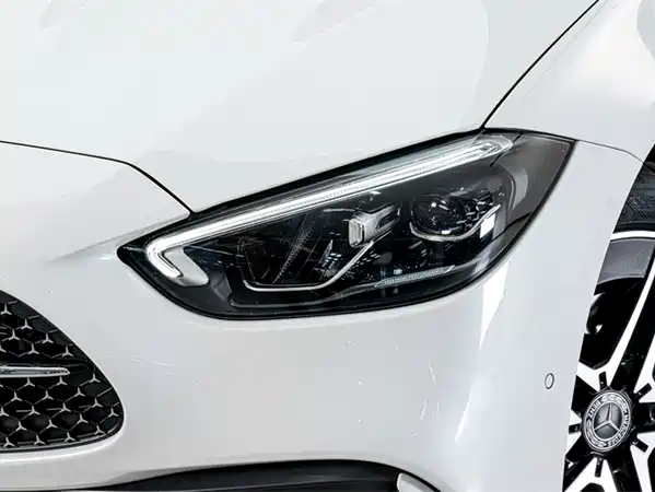 Mercedes-Benz C-Class 2024