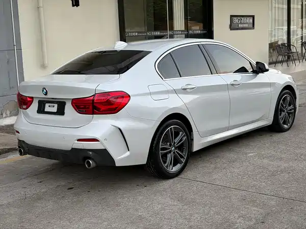 BMW 1 Series 2022