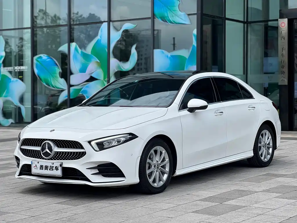 Mercedes-Benz A-Class 2020 — фото 1