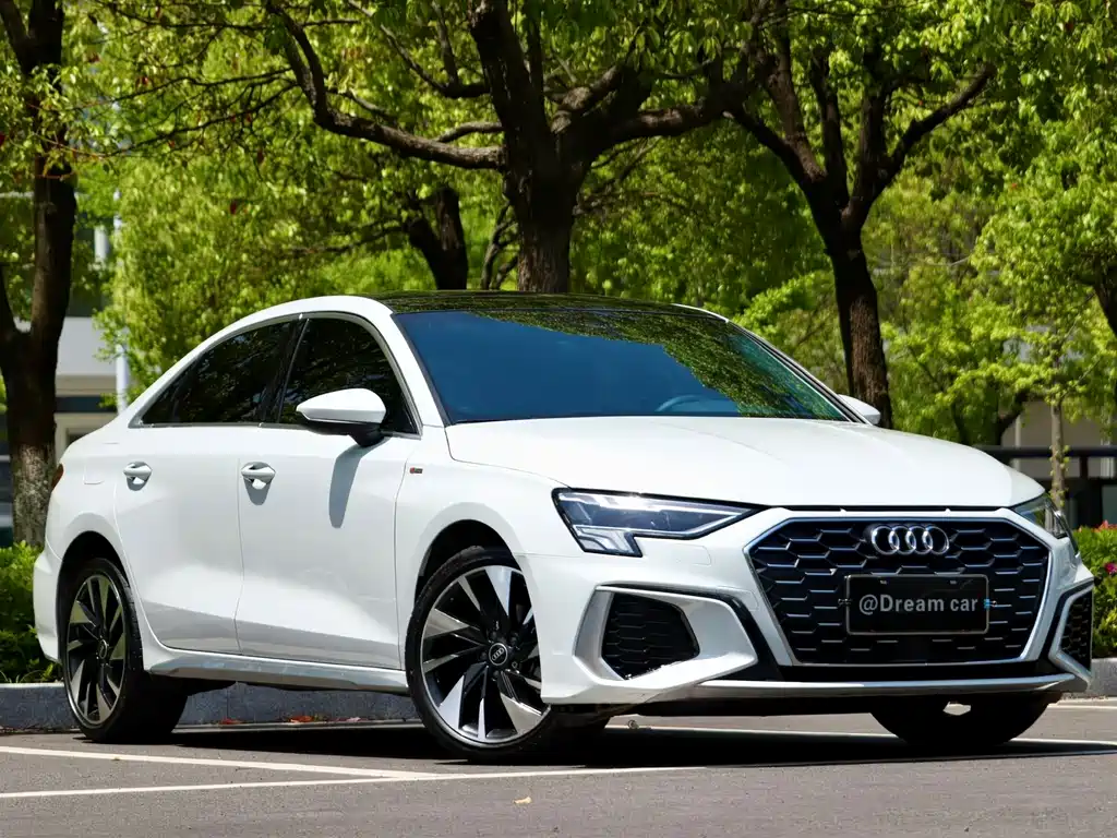 Audi A3 2022 — фото 3