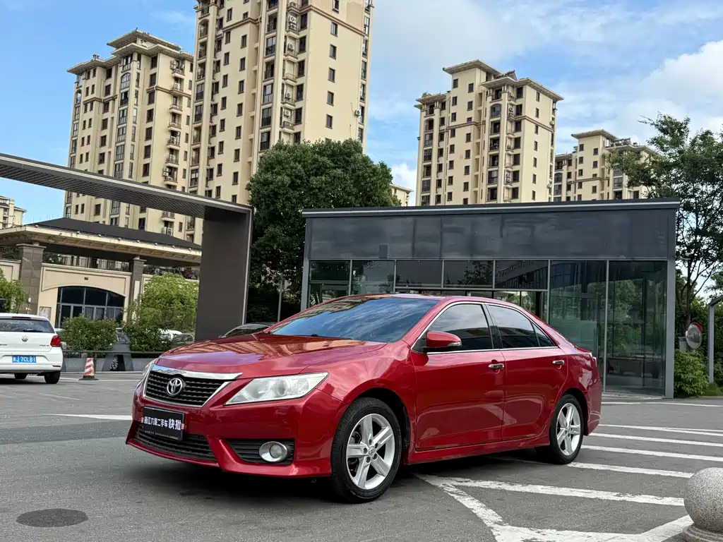 Toyota Camry 2014