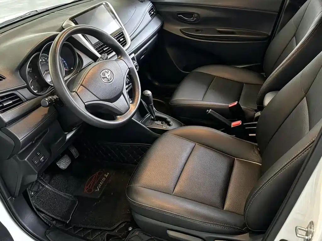 Toyota Yaris L 2018 — фото 5