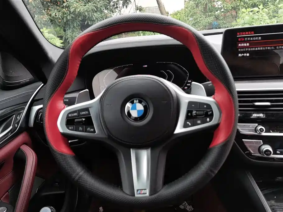 BMW 5 Series 2021 — фото 15