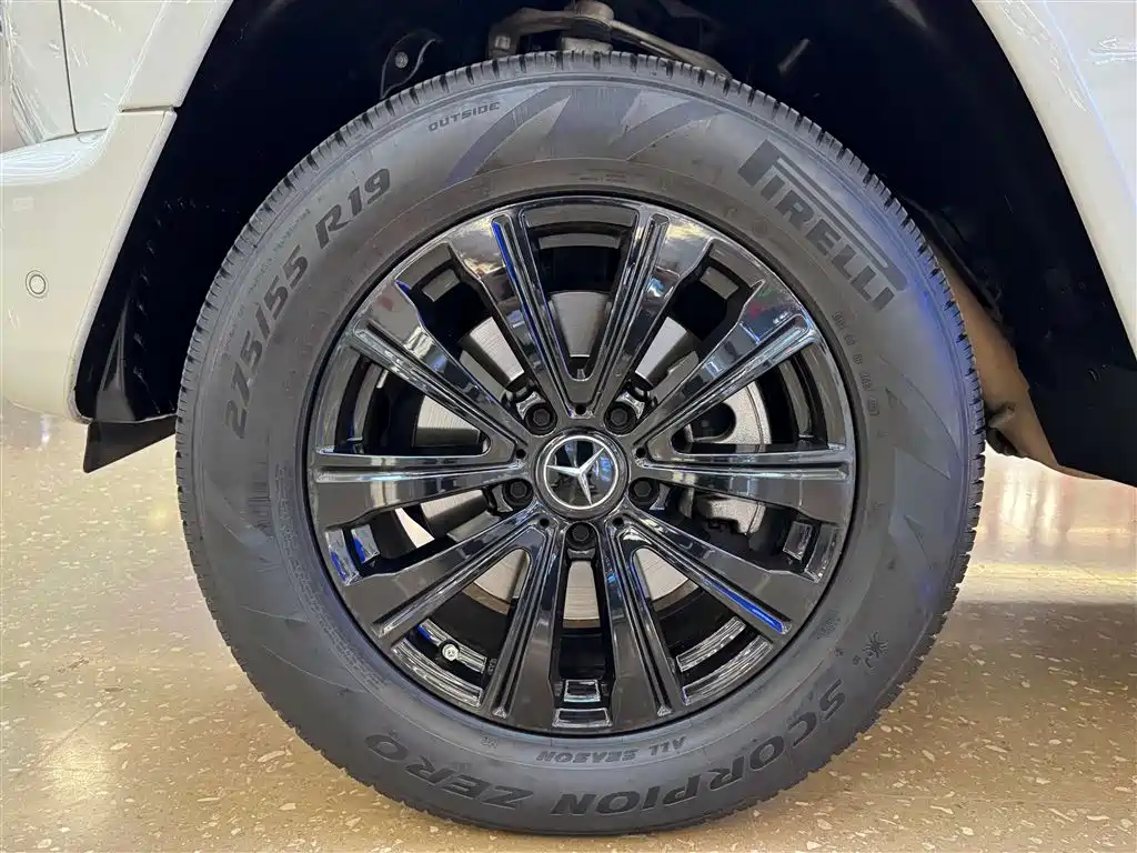 Mercedes-Benz G-Class 2022 — фото 11