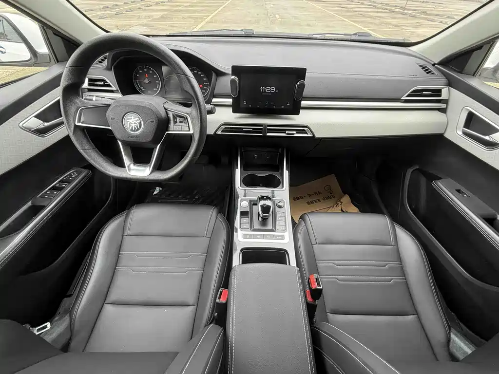 BYD Qin NEV 2021 — фото 12