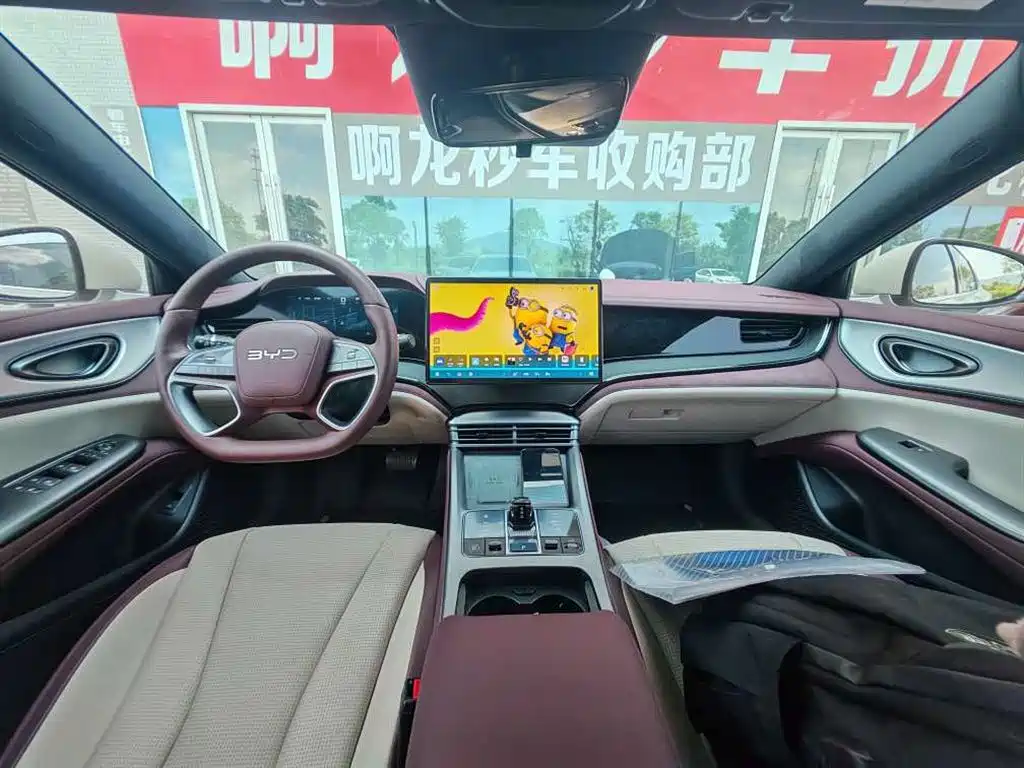 BYD Seal 07 DM-i 2025 — фото 5