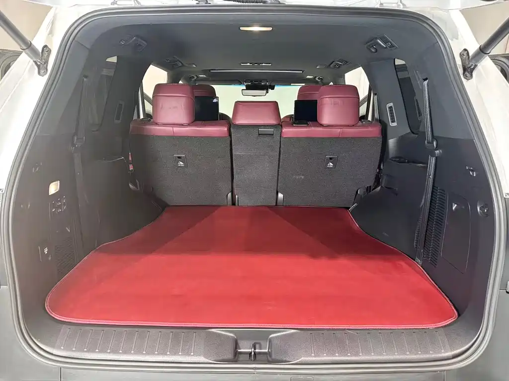 Lexus LX 2024 — фото 19