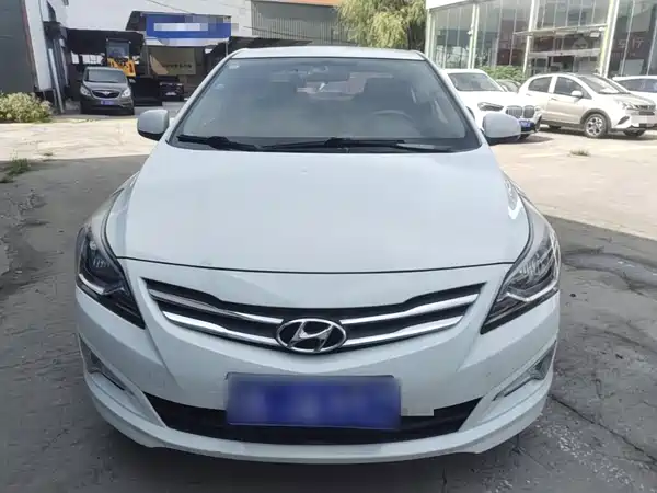 Hyundai Accent 2016