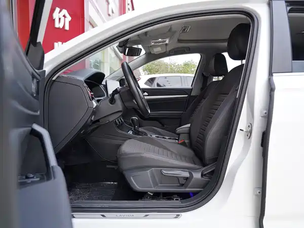 Volkswagen Lavida 2023