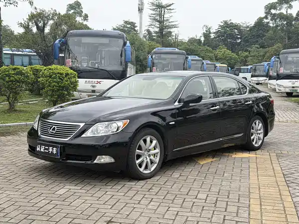 Lexus LS 2007