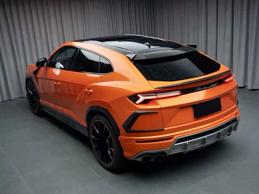 Lamborghini Urus 2019 — фото 5