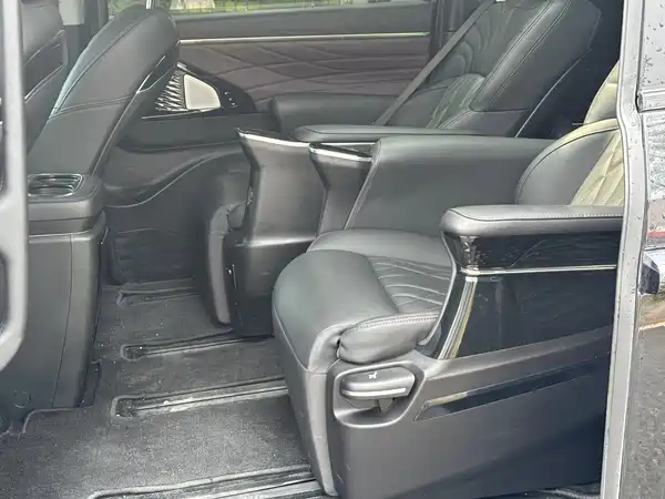 GAC Trumpchi M8 2023