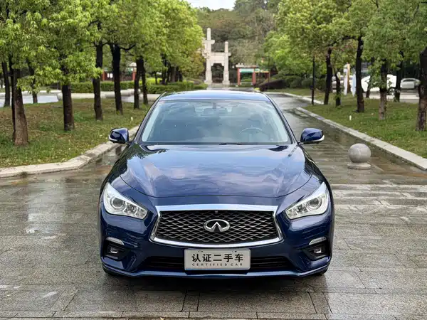 Infiniti Q50L 2018