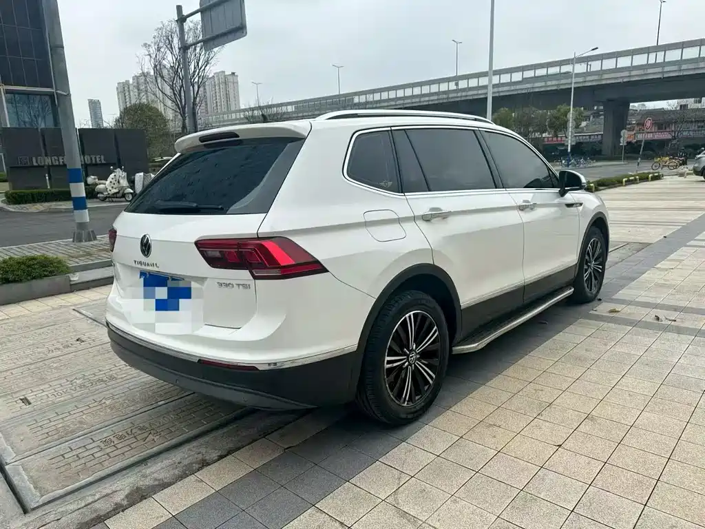 Volkswagen Tiguan L 2020 — фото 4